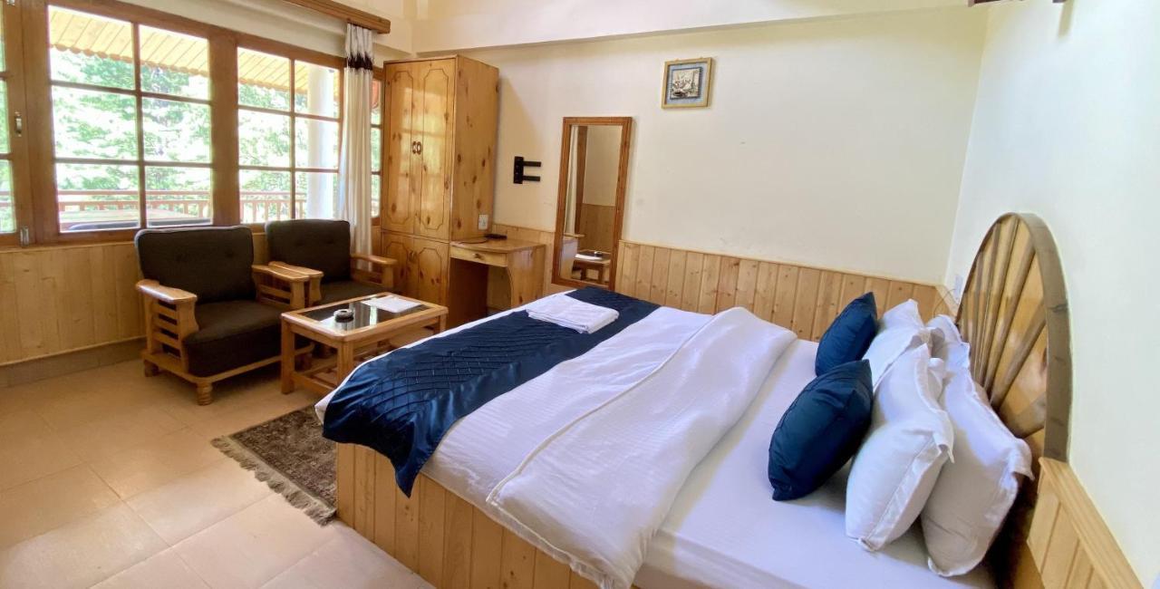 Hotel Purnima Riverside 卡索尔 外观 照片