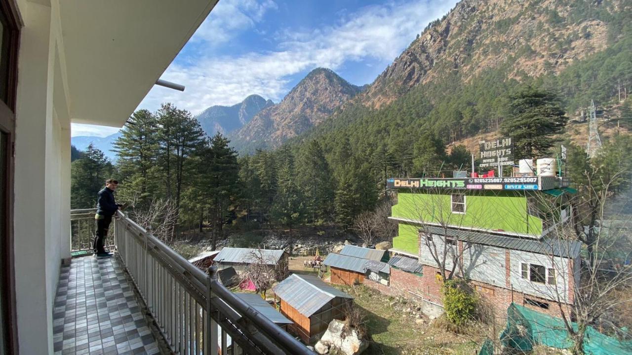 Hotel Purnima Riverside 卡索尔 外观 照片
