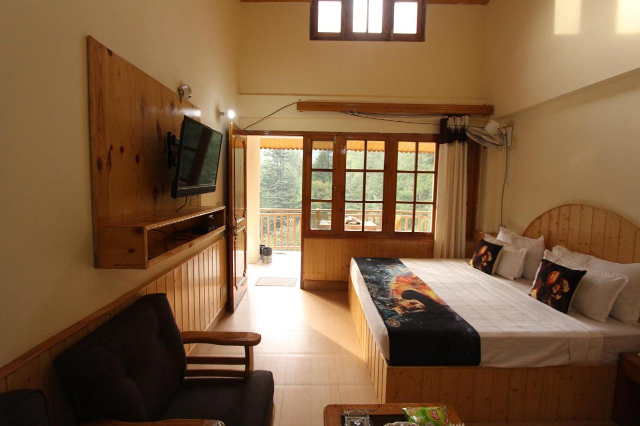 Hotel Purnima Riverside 卡索尔 外观 照片