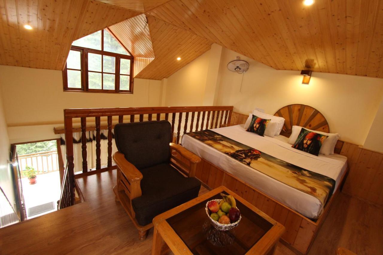 Hotel Purnima Riverside 卡索尔 外观 照片